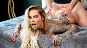 Нетронотая киска Нары