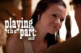 Играя роль: милфа